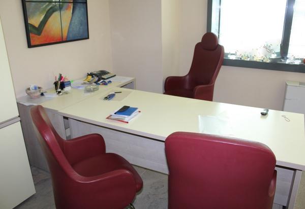 91#3918 Arredi e attrezzatura da ufficio in vendita - foto 33