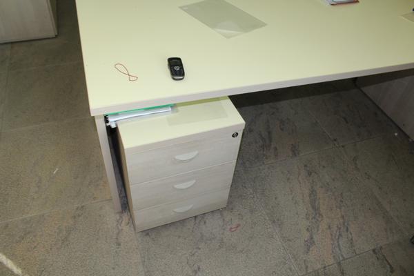 91#3918 Arredi e attrezzatura da ufficio in vendita - foto 34