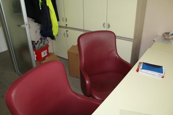 91#3918 Arredi e attrezzatura da ufficio in vendita - foto 38