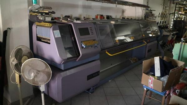 3#3920 Macchina rettilinea Stoll in vendita - foto 3
