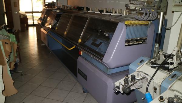 3#3920 Macchina rettilinea Stoll in vendita - foto 7