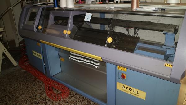 8#3920 Macchina rettilinea Stoll in vendita - foto 2