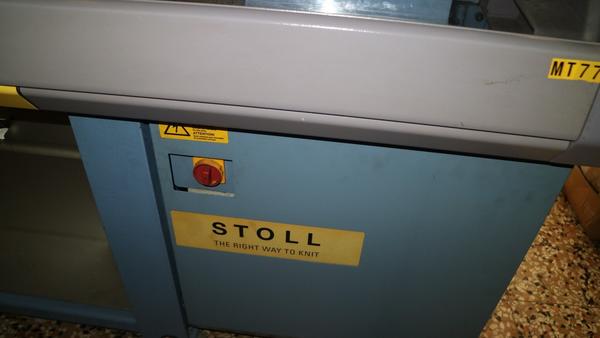 8#3920 Macchina rettilinea Stoll in vendita - foto 3