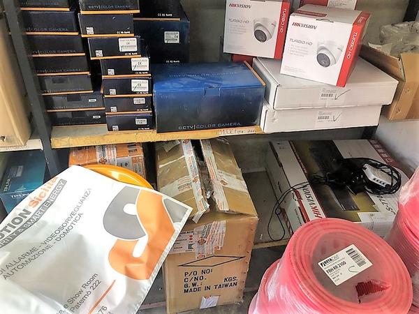 1#3923 Prodotti per videosorveglianza e scaffalatura in vendita - foto 6