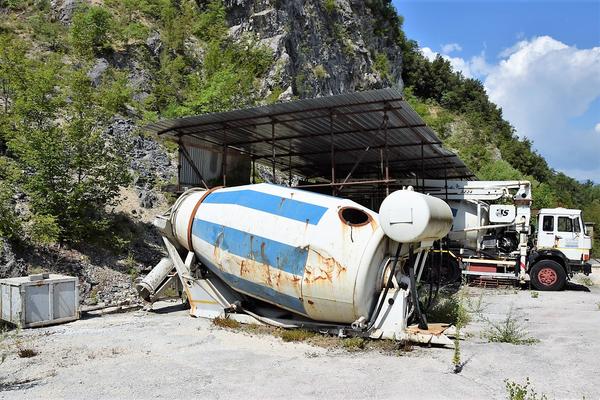 4#3924 Cisterna e blocco motore in vendita - foto 1