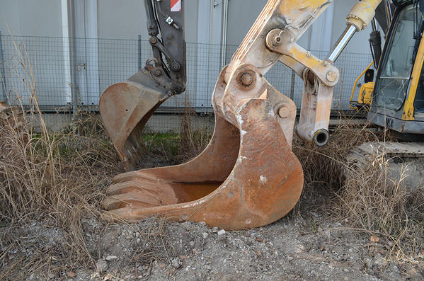 1#3927 Escavatore cingolato New Holland E485B in vendita - foto 6