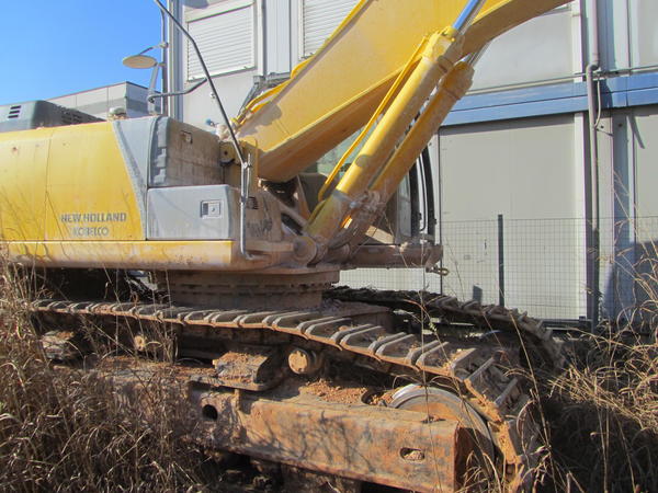 1#3927 Escavatore cingolato New Holland E485B in vendita - foto 31