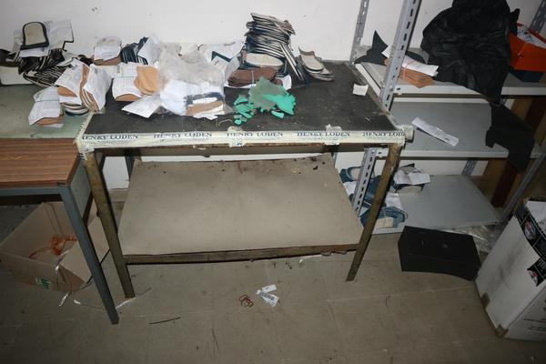 1#3931 Scaffalature e carrellini metallici in vendita - foto 8