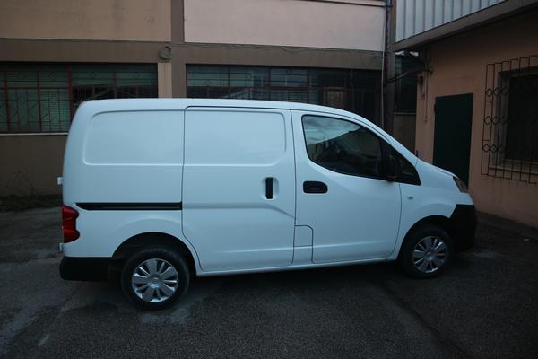10#3931 Furgone Nissan in vendita - foto 3