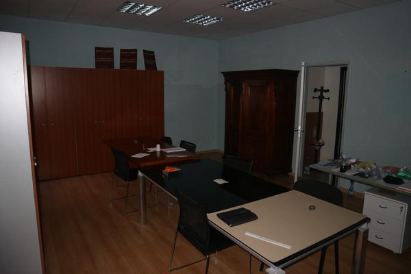 9#3931 Arredi e attrezzature elettroniche ufficio in vendita - foto 3