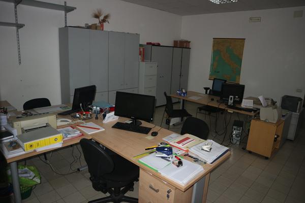 9#3931 Arredi e attrezzature elettroniche ufficio in vendita - foto 5