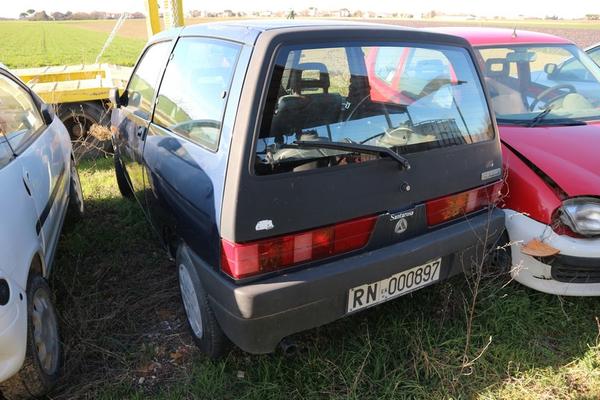 6#3932 Automobile Y10 in vendita - foto 3