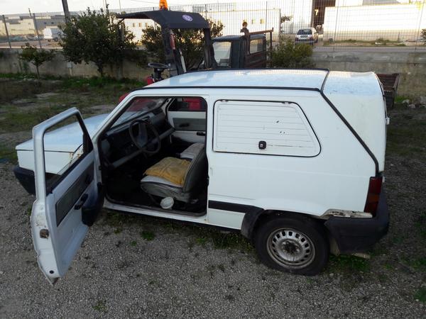 17#3938 Autoveicolo Fiat Panda Van in vendita - foto 1