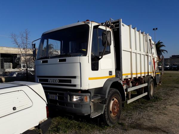 3#3938 Autocompattatore Iveco 150 E18 KA in vendita - foto 1