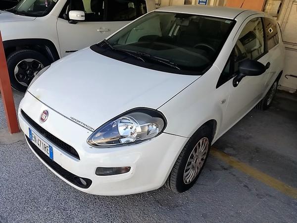 3#3949 Autocarro Fiat Punto Van in vendita - foto 3