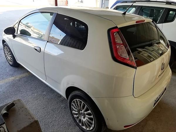 3#3949 Autocarro Fiat Punto Van in vendita - foto 6