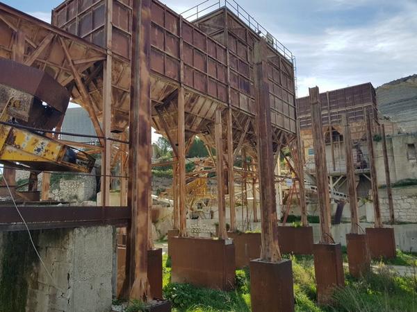 1#3950 Cessione di azienda dedita all’estrazione di pietra calcarea in vendita - foto 19