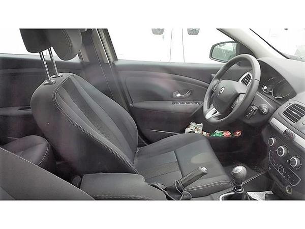 3#3958 Autovettura Renault Megane 1.9 DCI 130 CV in vendita - foto 19