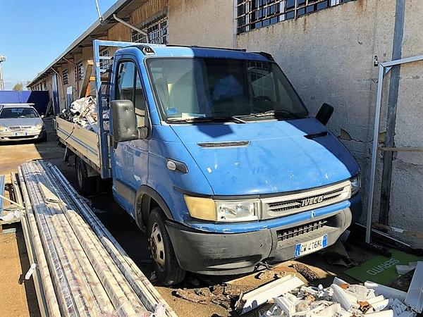 4#3958 Autocarro IVECO 35C9 in vendita - foto 2