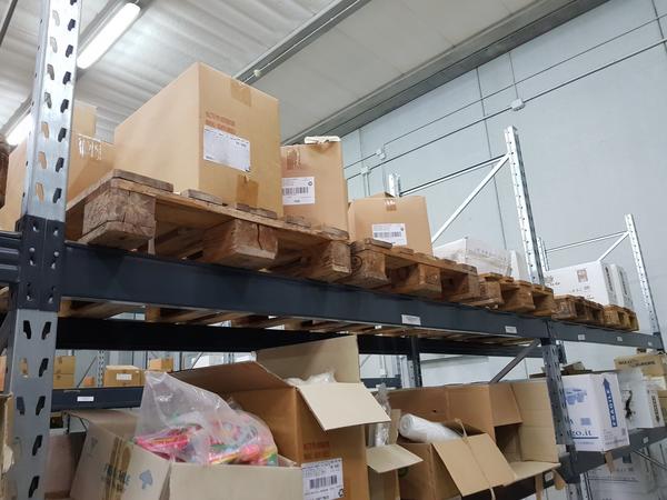 1#3960 Beni di consumo in vendita - foto 170