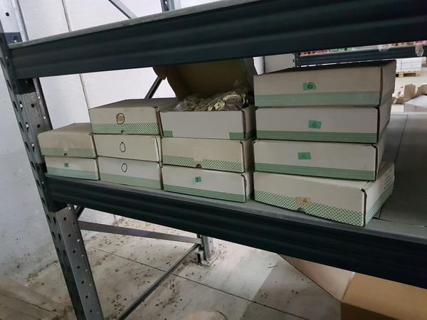 1#3960 Beni di consumo in vendita - foto 340