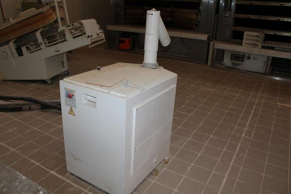18#3961 Macchina setaccia farina automatica Italpan in vendita - foto 1