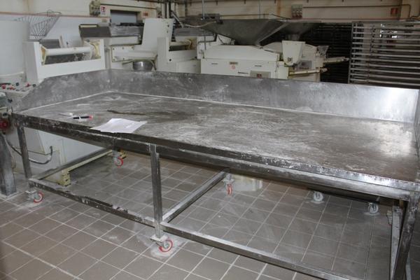 20#3961 Tavoli in acciaio Inox in vendita - foto 7