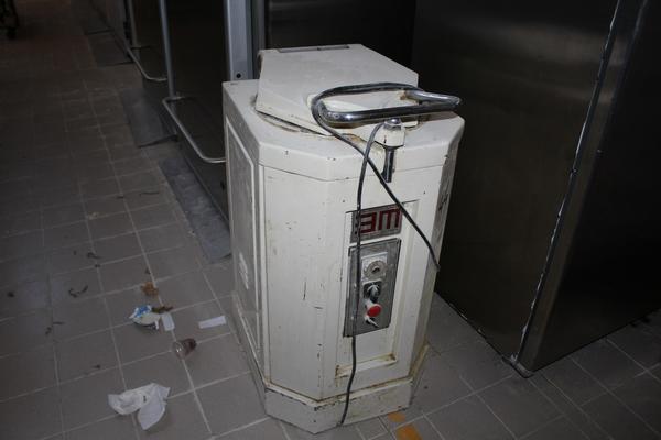 33#3961 Spezzatrice esagonale Esmach in vendita - foto 3