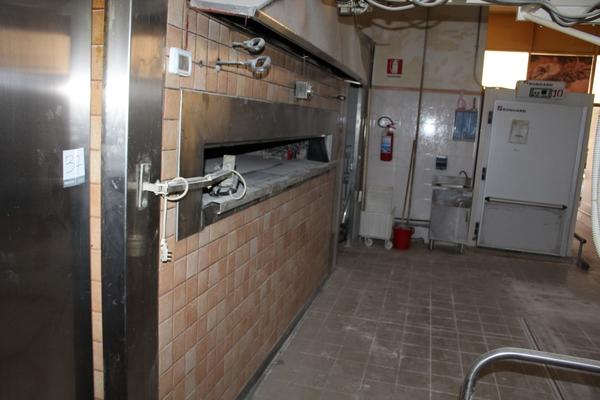 43#3961 Forno a legna in muratura con bruciatore e attrezzatura in vendita - foto 20