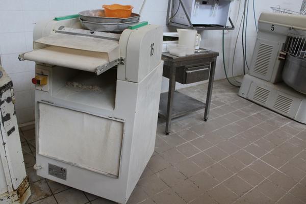 9#3961 Macchina formatrice per panini Esmach in vendita - foto 2