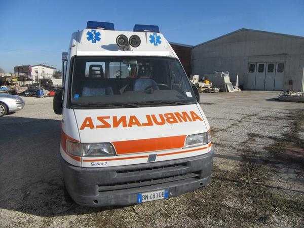 1#3965 Autoambulanza Fiat Ducato in vendita - foto 3