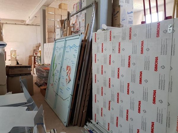 1#3967 Arredi ed attrezzature per negozio in vendita - foto 22