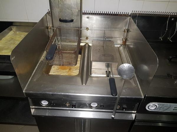 Attrezzature bar e ristoranti in vendita