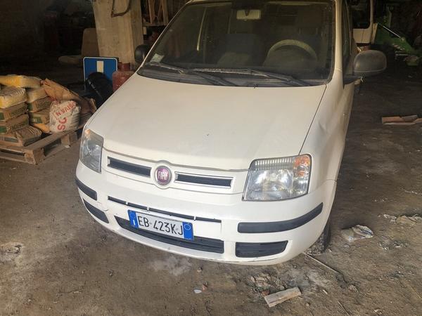 2#3983 Autocarro Fiat Panda in vendita - foto 17