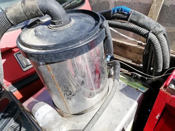 Attrezzatura pulizia professionale in vendita
