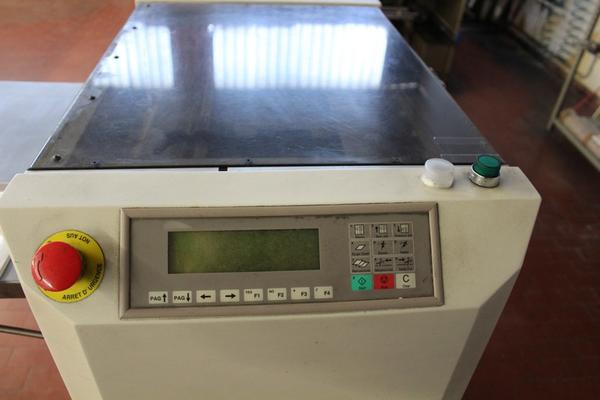 23#3985 Taglierina automatica CEM in vendita - foto 3