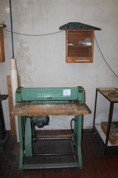 38#3985 Perforatrice e cordonatrice in vendita - foto 1