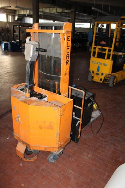 67#3985 Transpallet elettrico in vendita - foto 4