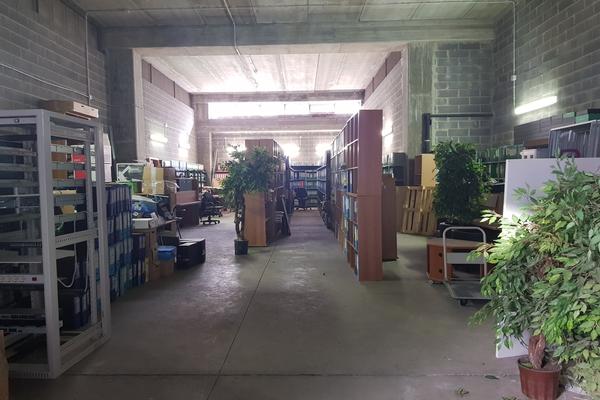 1#3986 Arredi ufficio e attrezzature informatiche in vendita - foto 1