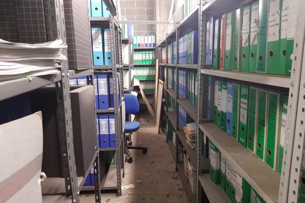 1#3986 Arredi ufficio e attrezzature informatiche in vendita - foto 17