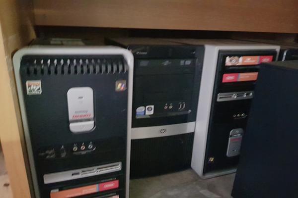 1#3986 Arredi ufficio e attrezzature informatiche in vendita - foto 40