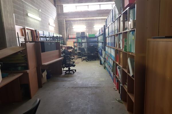 1#3986 Arredi ufficio e attrezzature informatiche in vendita - foto 54
