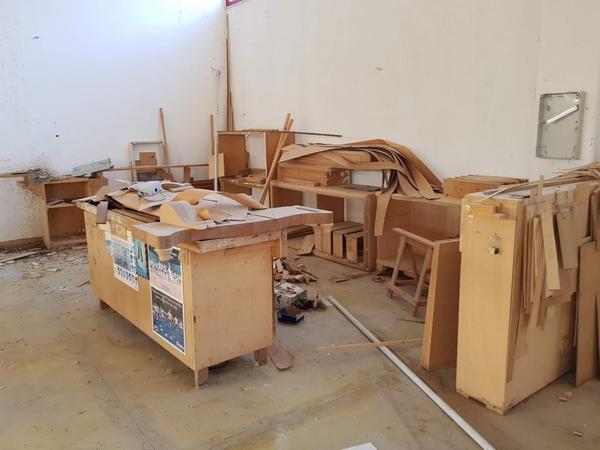 1#3989 Rottame ferroso e semilavorati in legno in vendita - foto 38