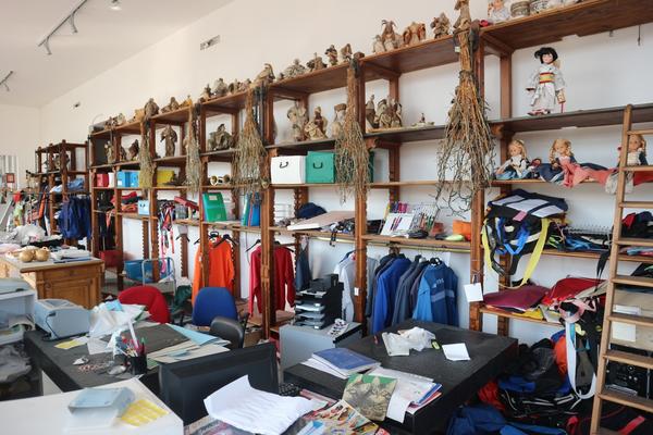 1#3994 Articoli di abbigliamento e complementi di arredo in vendita - foto 26