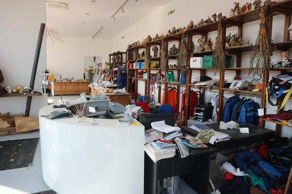 1#3994 Articoli di abbigliamento e complementi di arredo in vendita - foto 28