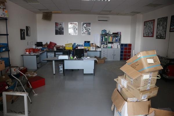 1#3994 Articoli di abbigliamento e complementi di arredo in vendita - foto 30