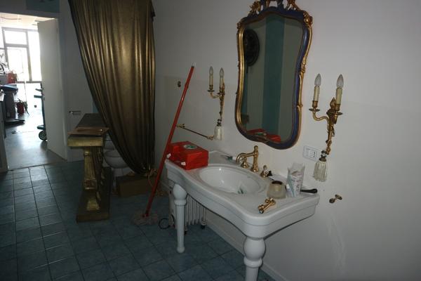 1#3994 Articoli di abbigliamento e complementi di arredo in vendita - foto 63