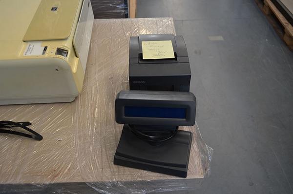 1#3996 Arredi e attrezzature elettroniche per negozio in vendita - foto 29