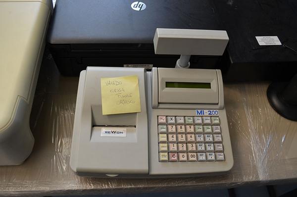 1#3996 Arredi e attrezzature elettroniche per negozio in vendita - foto 33
