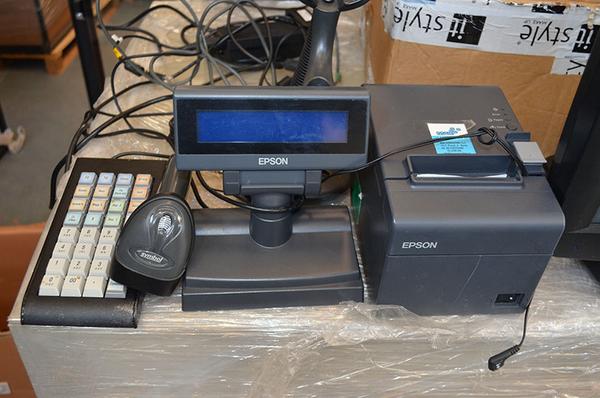 1#3996 Arredi e attrezzature elettroniche per negozio in vendita - foto 36